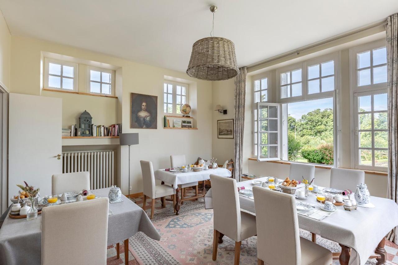 Clerval Maison D'Hotes Et Gites Dragey Bagian luar foto